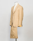 Composition: 100% Linen
Modello: Monte Carlo / 2SMC22K01
Color: Pale Yellow / EA916
Unconstructed shoulder
Unlined
2 Buttons
Notch lapel
Patch pockets
Side vents
Flat front trousers
Belt loops
Slanted side pockets
2 back pockets
Made in Martina Franca, Italy Tagliatore Linen Suit / Pale Yellow