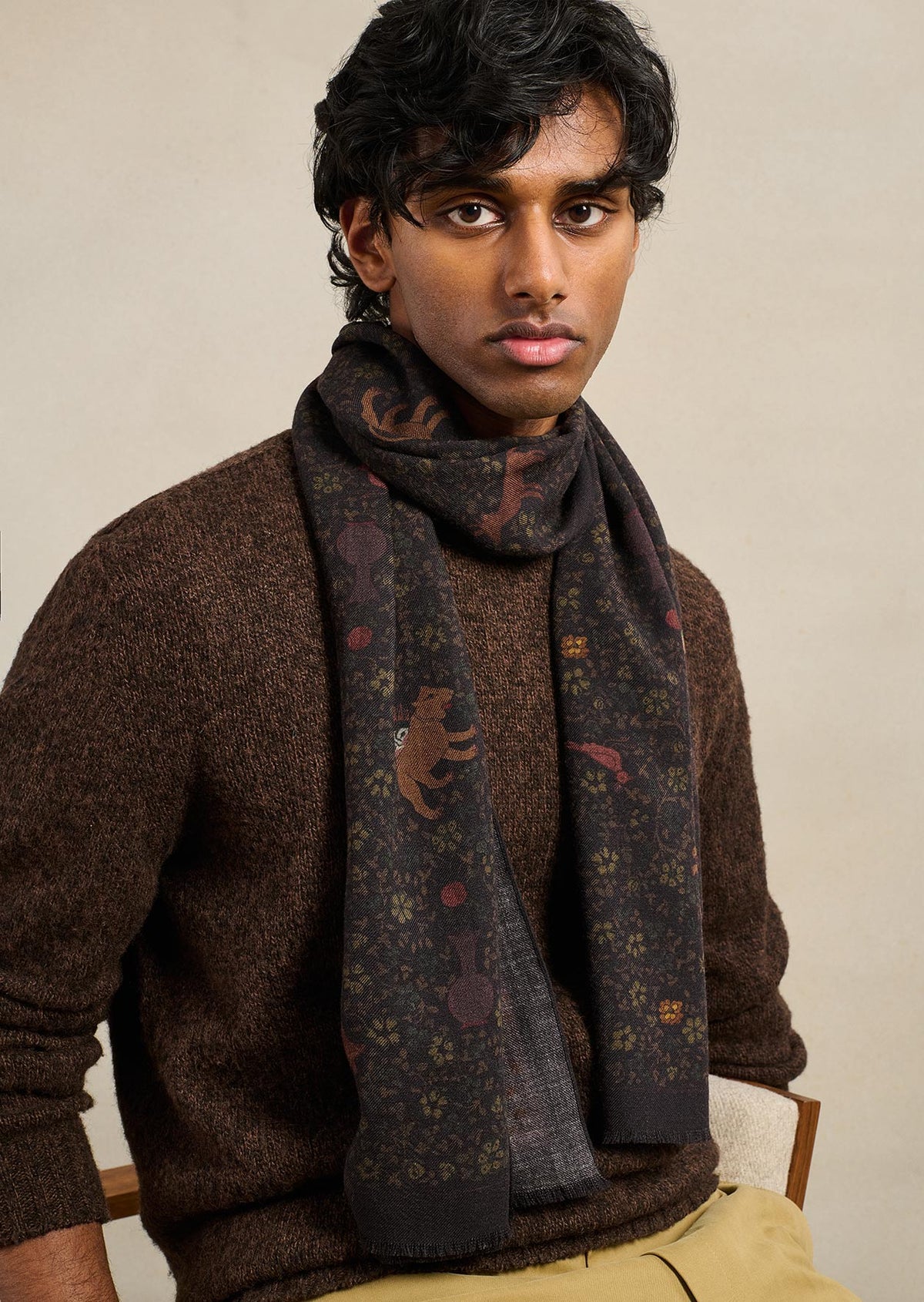 De Bonne Facture Ispahan Folk Fringed Scarf / Brown