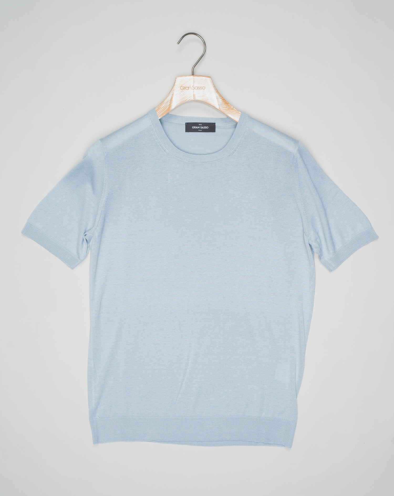 <ul> <li>Composition: 100% Silk</li> <li>Color: 508 / Light Blue</li> <li>Article: 43112 / 23503</li> <li>Made in Italy</li> </ul>