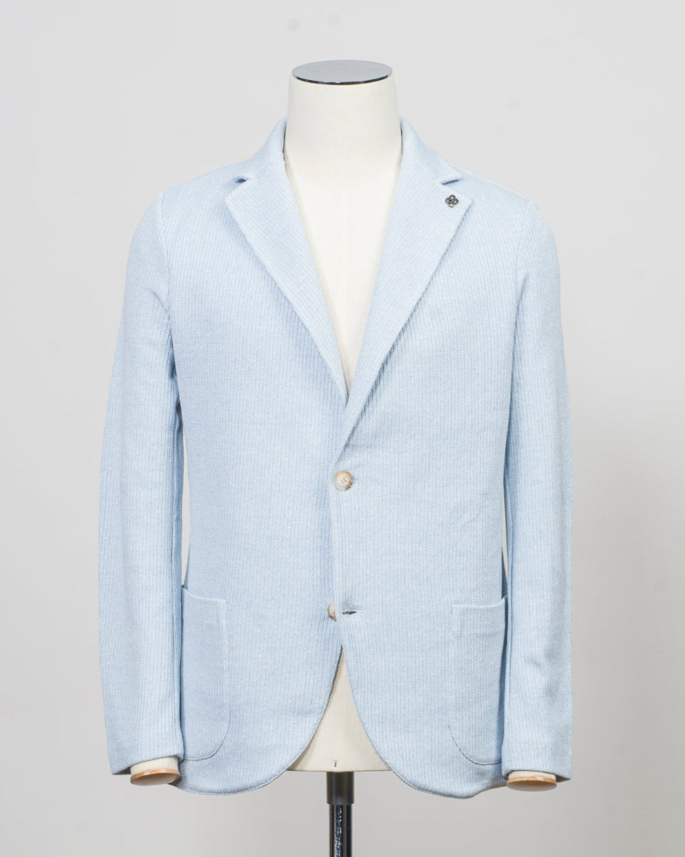 Composition: 68% Linen 32% Cotton
Color: 520 / Light Blue
Article: 57156 / 18652
Made in Italy