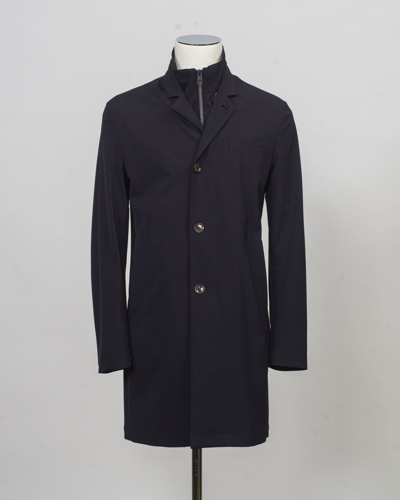 Fabric composition: 91% Polyester 9% Elastan
Color: Navy / 89
Article: S08MUC872 - 185
Two-way zip