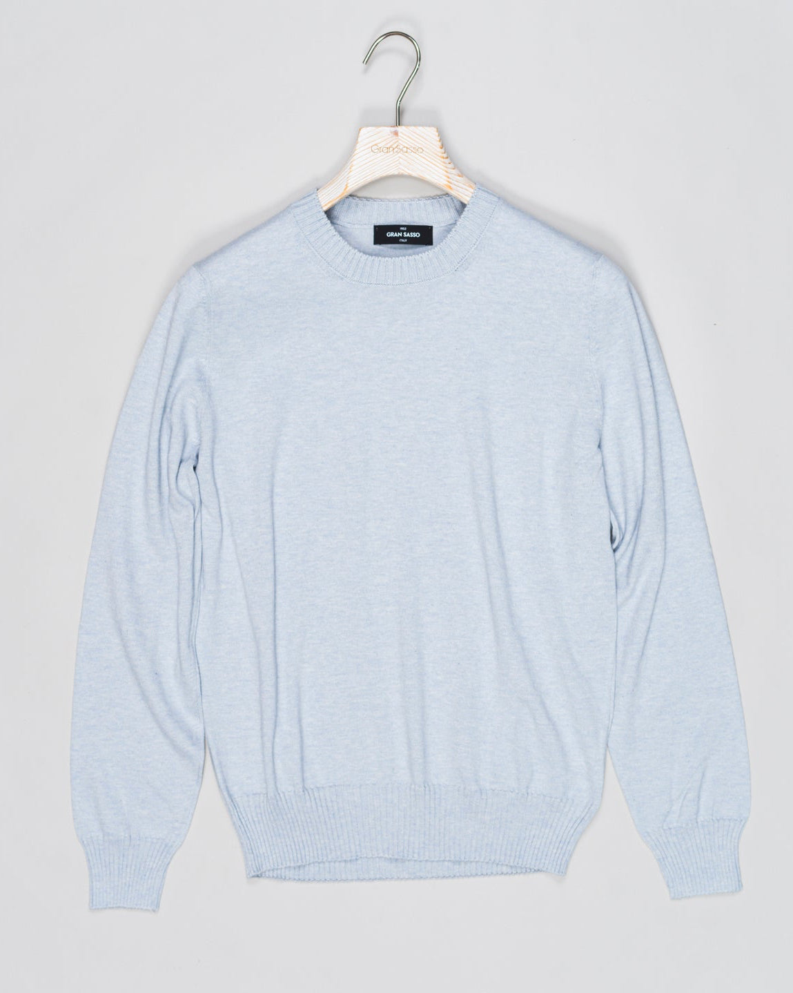 Composition: 85% Cotton 15% Cashmere
Color: 505 / Light Blue
Article: 57167 / 23216
Model: Paricollo M/L
Made in Italy Gran Sasso Melange Crew Neck / Light Blue