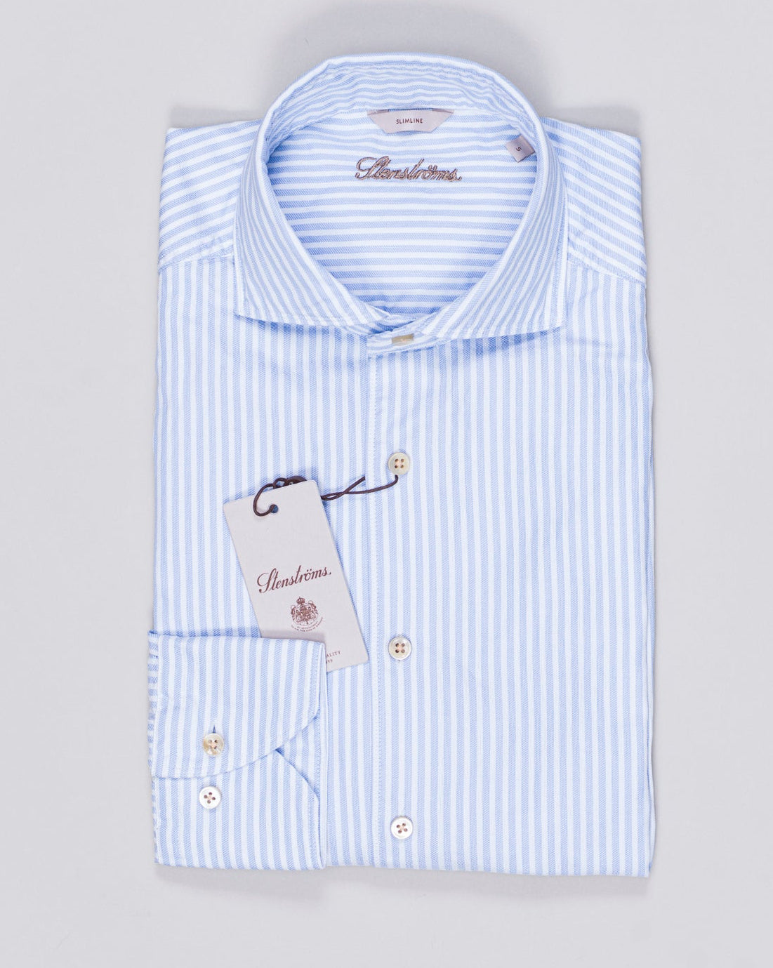 Art. 7742819103
Col. 102 Light Blue & White
Slimline
100% Cotton
Garment washed twofold cotton Stenströms Striped Oxford Shirt / Light Blue & White