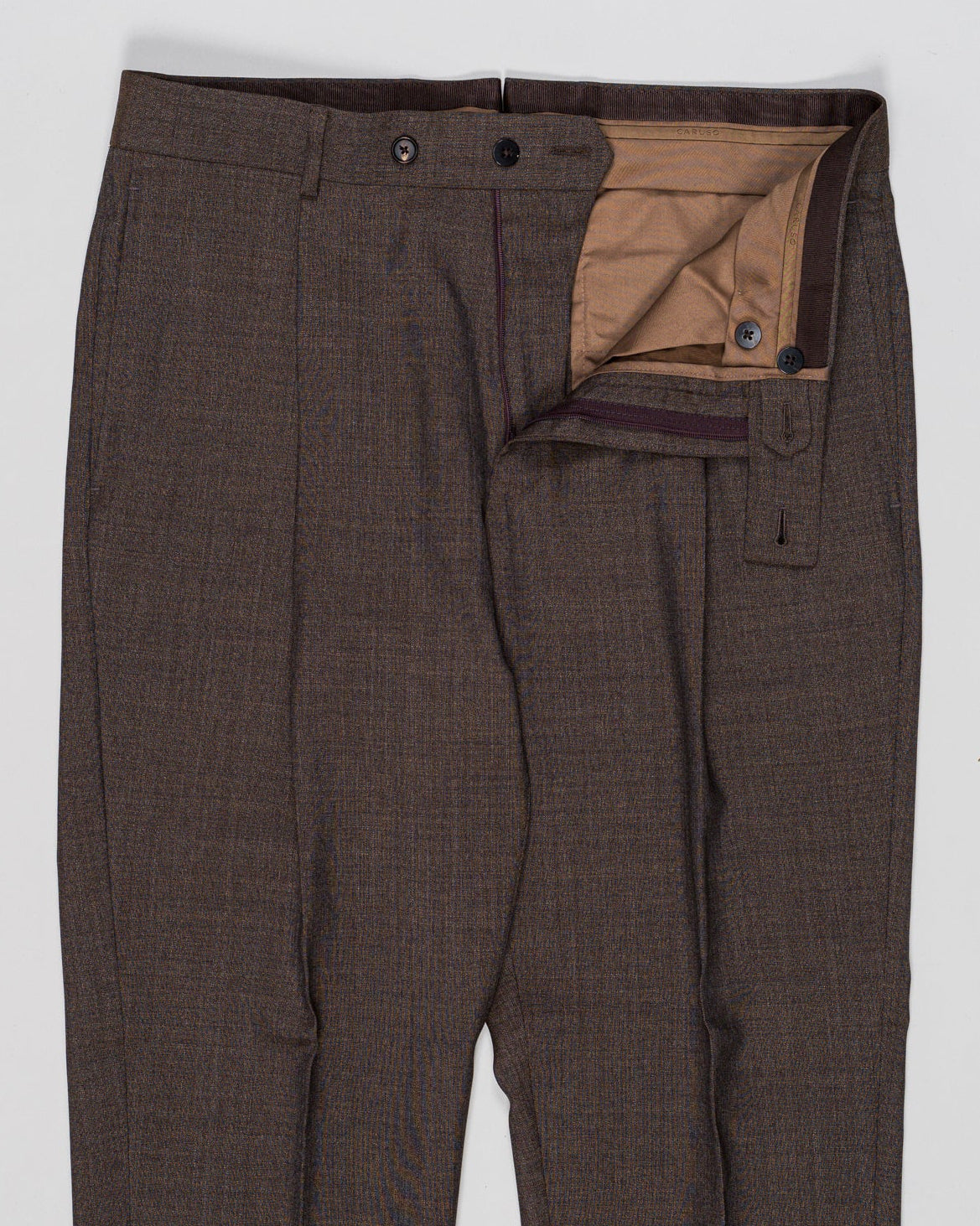 Belt loops
Single pleat
Slanted side pockets
Welted back pockets with buttons
Composition: 100% Wool
Article: PE0595
Model: C518AZ
Color: 0550 / Brown Caruso Wool Trousers / Brown