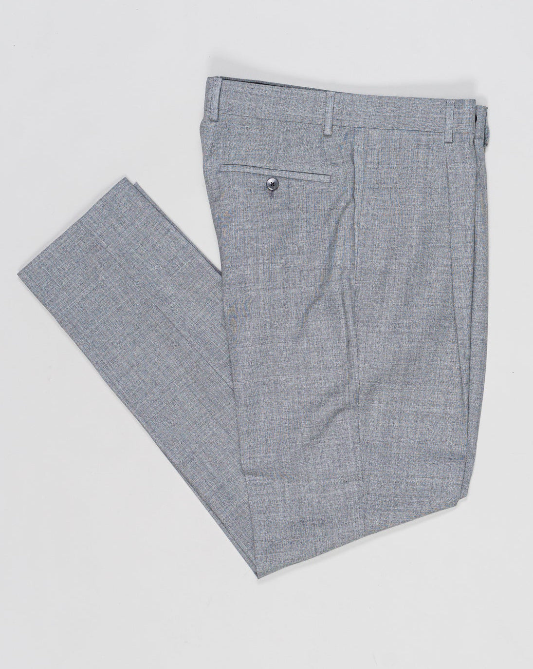 Belt loops
Single pleat
Slanted side pockets
Welted back pockets with buttons
Composition: 100% Wool
Article: PE0595
Model: C518AZ
Color: 0250 / Light Grey
Made in Italy
Caruso Wool Trousers / Light Grey