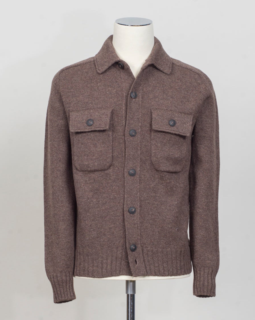 Gran Sasso Woolen Overshirt
Art. 13190/25079
Col 194 Mid brown melangé
Composition 100% wool
10 gauge
Made in Italy