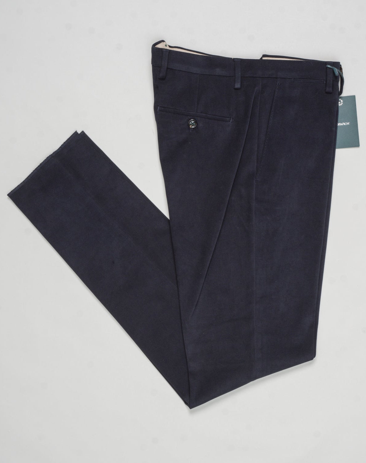 Composition: 98% Cotton 2% Elastan
Color: Navy
Model: vulcano23
Flat front
Front pockets: seam
Back pockets: welted
Hemming: unfinished
Article: ts1620x
Made in Martina Franca, Italy Berwich Cotton Chinos / Navy