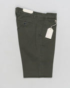 Article: 400008
Color: Militare / 00072
Composition: 97% Cotton 3% Elastan
Model: Soho
Flat front
Slanted side pockets
Beltloops
Beautiful color and broken in look and feel achieved by Garment dying process
Regular fit
1/2 hem 19.5 cm (Size 50)
Made in Naples, Italy Briglia Garment Dyed Soho Trousers / Militare