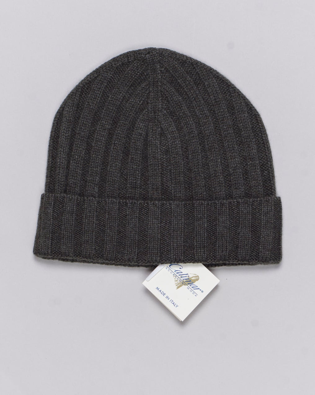 Composition: 100% Cashmere
Article: WS225
Color: Dark Green / 21547
Low profile
Made in Italy Calimar Cashmere Beanie / Dark Green
