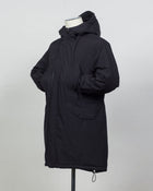 Article: PI001245U 12840
Color: Black / 9300
Main fabric: External layer: 100% polyester, Membrane: polyurethane
Lining: 78% nylon, 22% elastane
Padding: 80% down, 20% waterfowl feathers
Hood
Very breathable
Durably Waterproof
Totally Windproof Herno Fishtail Down Parka / Black