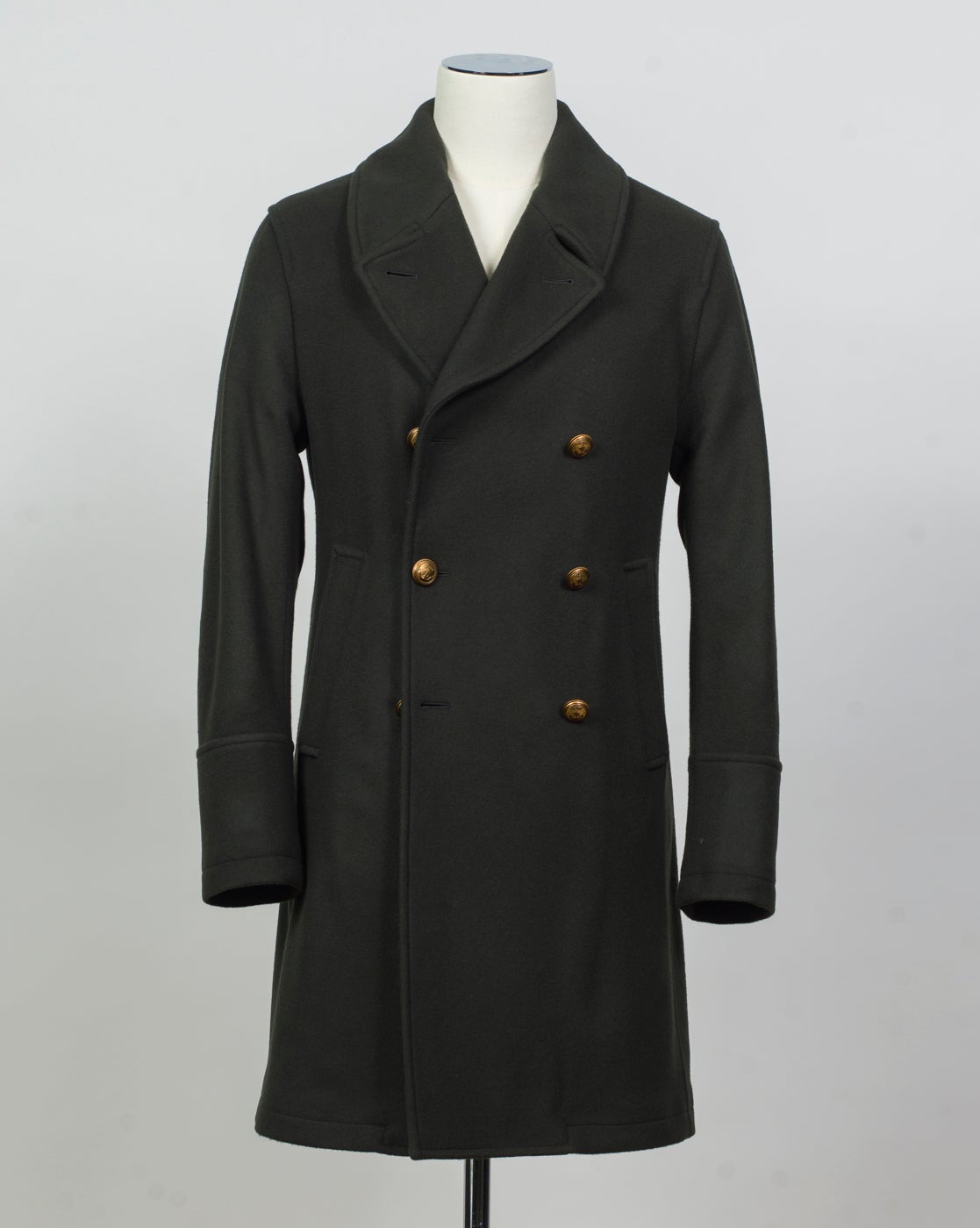 Back Length 95cm (Size 50)
Composition: 90% Wool 10% Cashmere
Lining: 100% Viscose
Padding: 100% Polyester
Model: 50164 Peacoat Lungo Maestrale
Article: 7627
Color: 15 / Dark Green
Made in Italy Sealup Wool & Cashmere Peacoat / Dark Green