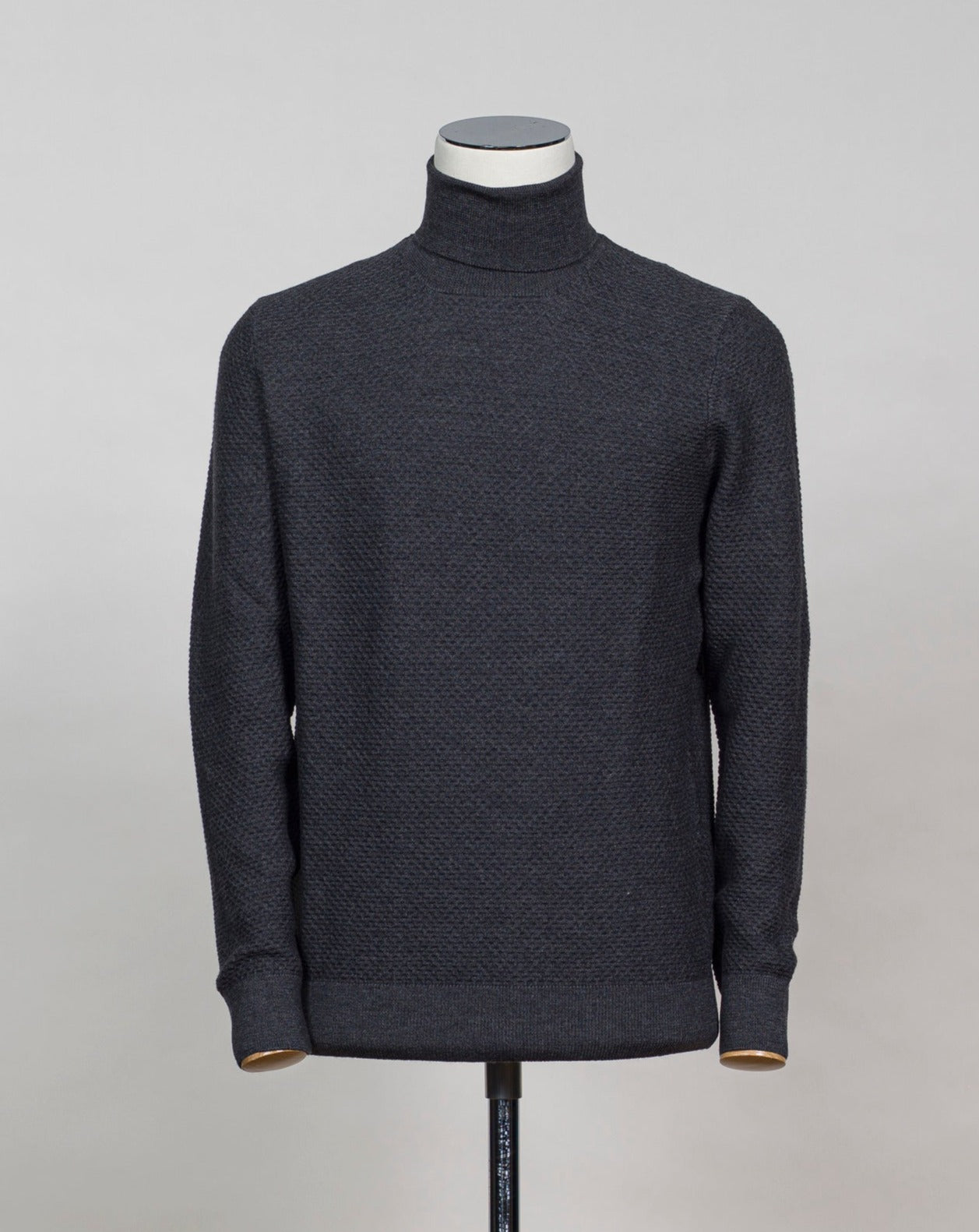 Art. 57157-14221 Col. 098 Charcoal 100% Wool Made in Italy Gran Sasso Merino Honey Comb Roll Neck / Charcoal