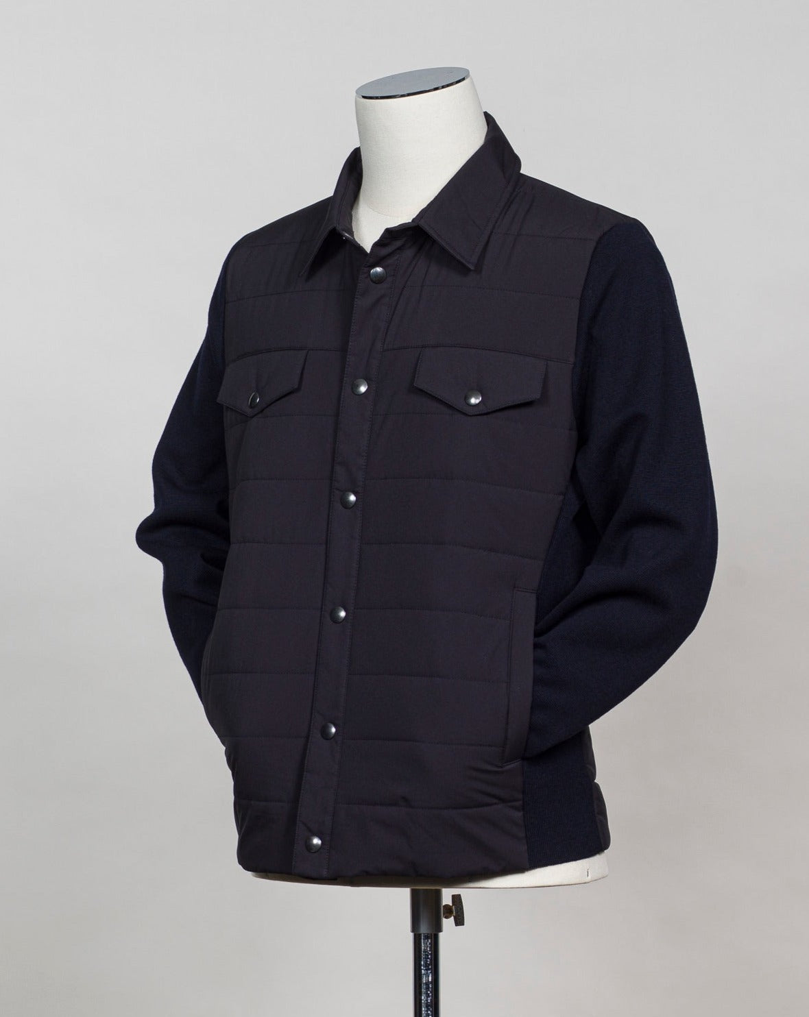 Article: 57129 / 69315 Color: 598 / Navy Sleeves and side panels 100% wool. Front and back 100% nylon. Thermal padding Made in Italy Gran Sasso Rain Wool Eco-Padding Jacket / Navy