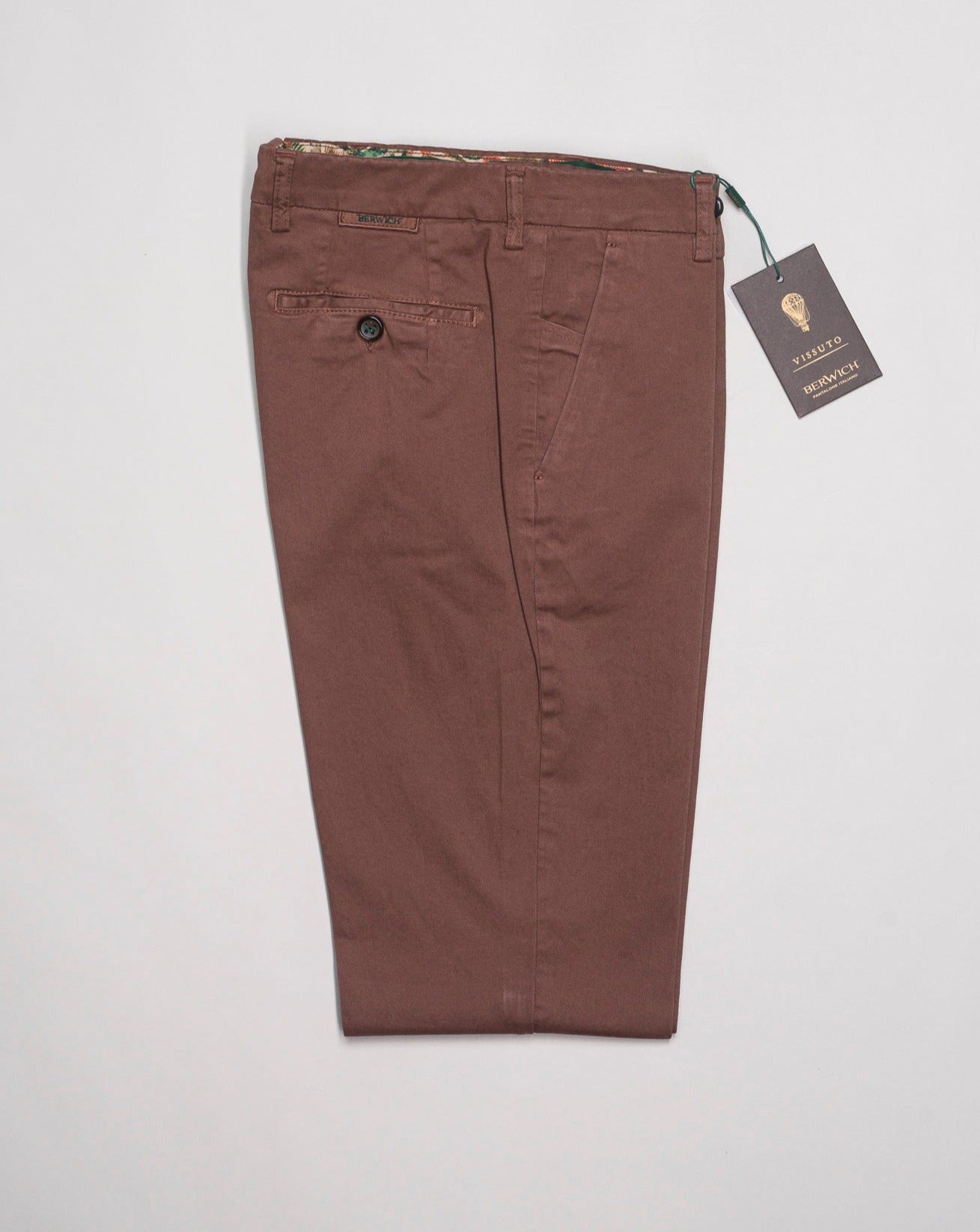 Model: Morello GD Article: xgab Composition: 98% Cotton, 2% Elastane Color: Cipolla Made in Martina Franca, Italy Berwich Morello Garment Dyed Chinos / Cipolla