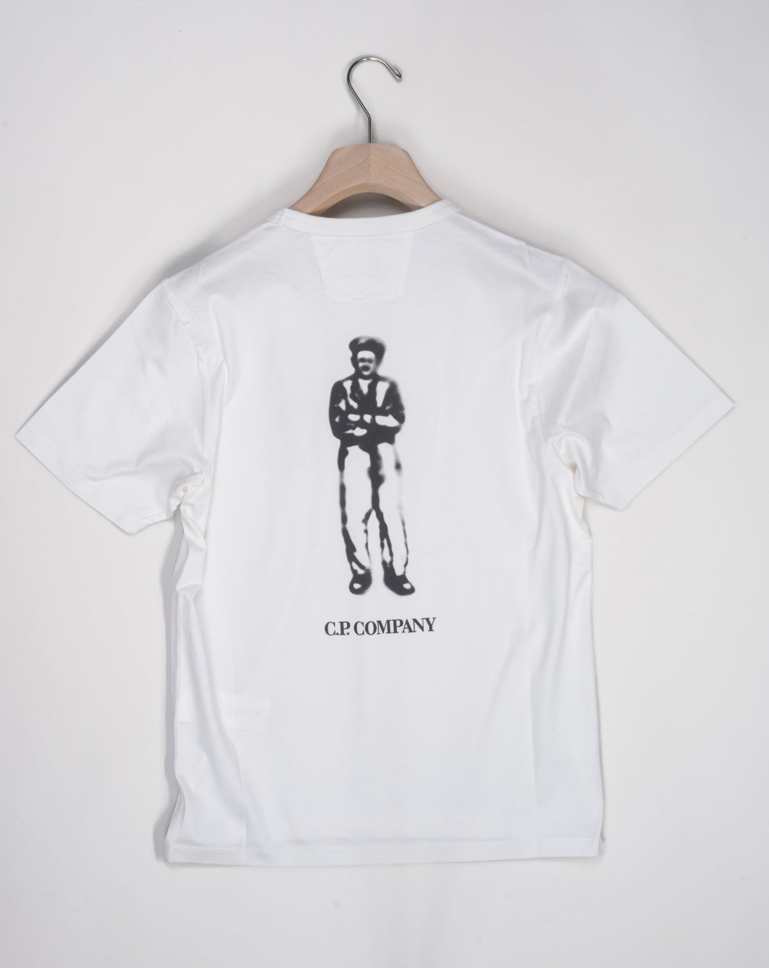 15CMTS155A 006499W Col 103 White Crew neck Short sleeves Front British Sailor graphic Brithish Sailor graphic on reverse Logo detail C.P. Company Mercerized Jersey 30/2 Twisted British Sailor T-Shirt / Gauze White