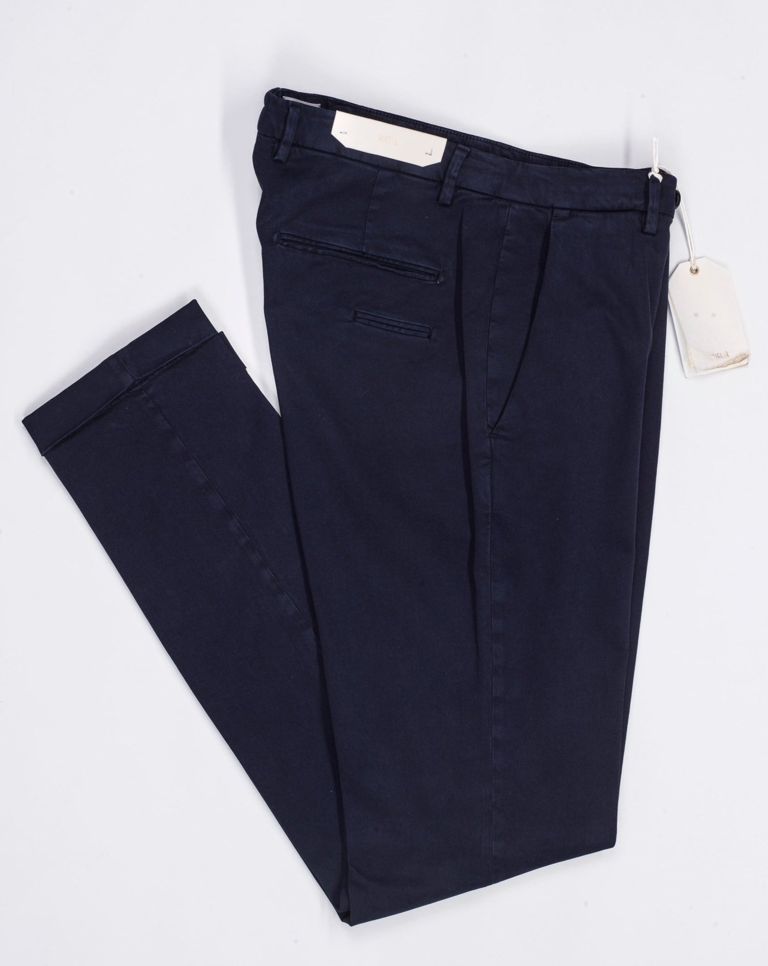 Model:BG03 Color: 11 / Navy Art. 423009, 97%co 3%ea Garment dyed cotton Made in Italy Briglia Garment Dyed Cotton Chinos / Navy