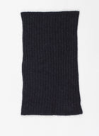 Possum fur has very fine, hollow fibers, similar to polar bear. It is very warm, light weight and durable. Combined with merino wool and silk it makes a outstanding material for knitwear. Possum fibre for Sauso -products is sourced from New Zealand where possums are a pest doing harm to forests and birds. Mod. SISU Col. Charcoal Material: 40% possum, 53% merino wool, 7% silk