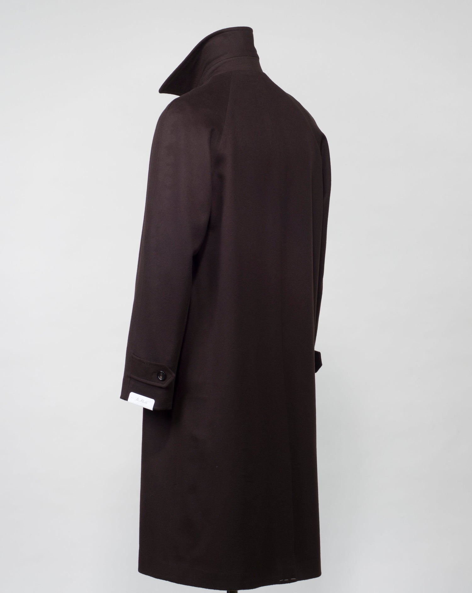 Article: TW22148 Model: Ruffo L Color: Dark Brown / 6970 Composition: 90% wool 10% cashmere De Petrillo Wool & Cashmere Raglan Coat / Dark Brown