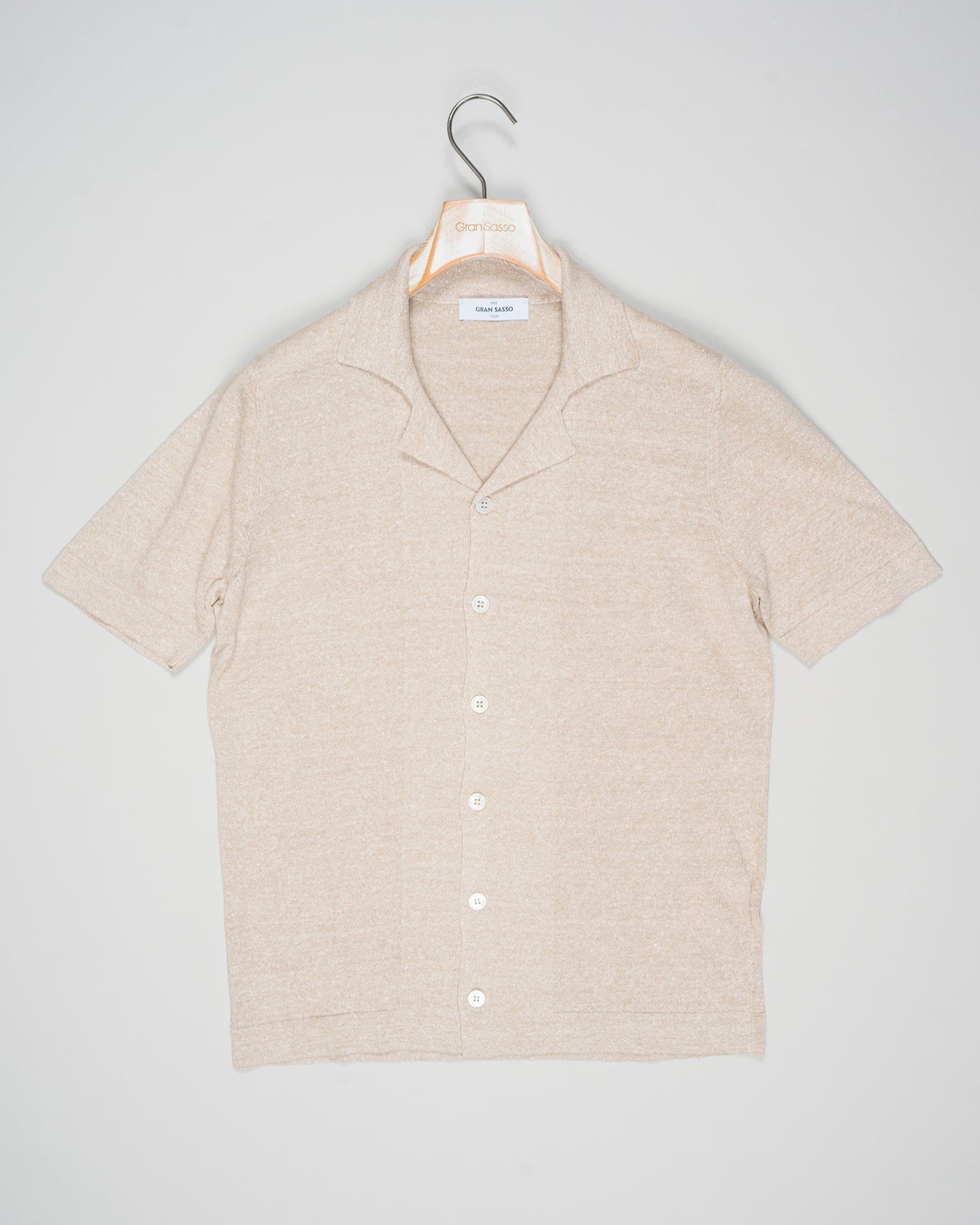 Composition: 68% Linen 32% Cotton
Color: 109 / Sand
Article: 57184 / 18637
Made in Italy