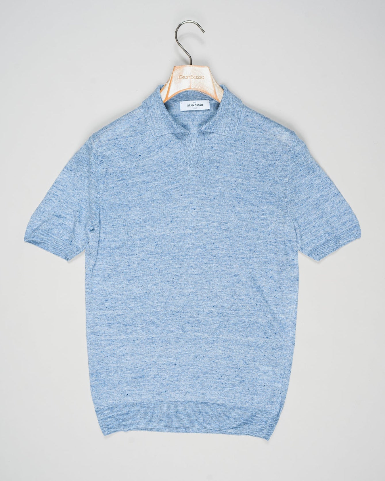Composition: 100% Linen
Color: 510 / Light Blue
Article: 57174 / 24801
Made in Italy