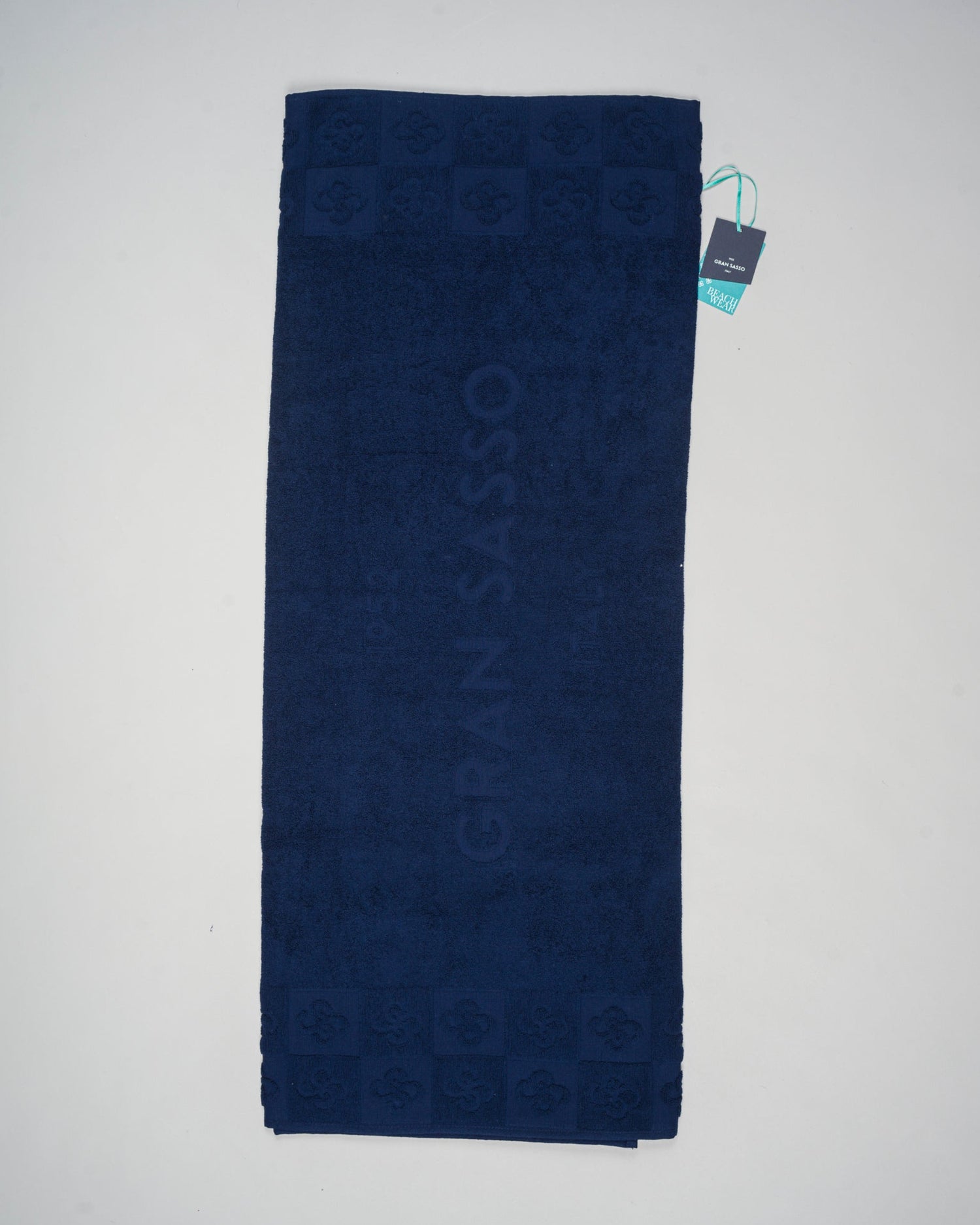 Composition: 100% Cotton
Color: 590 / Navy
Article: 90140 / 44000
Made in Italy
