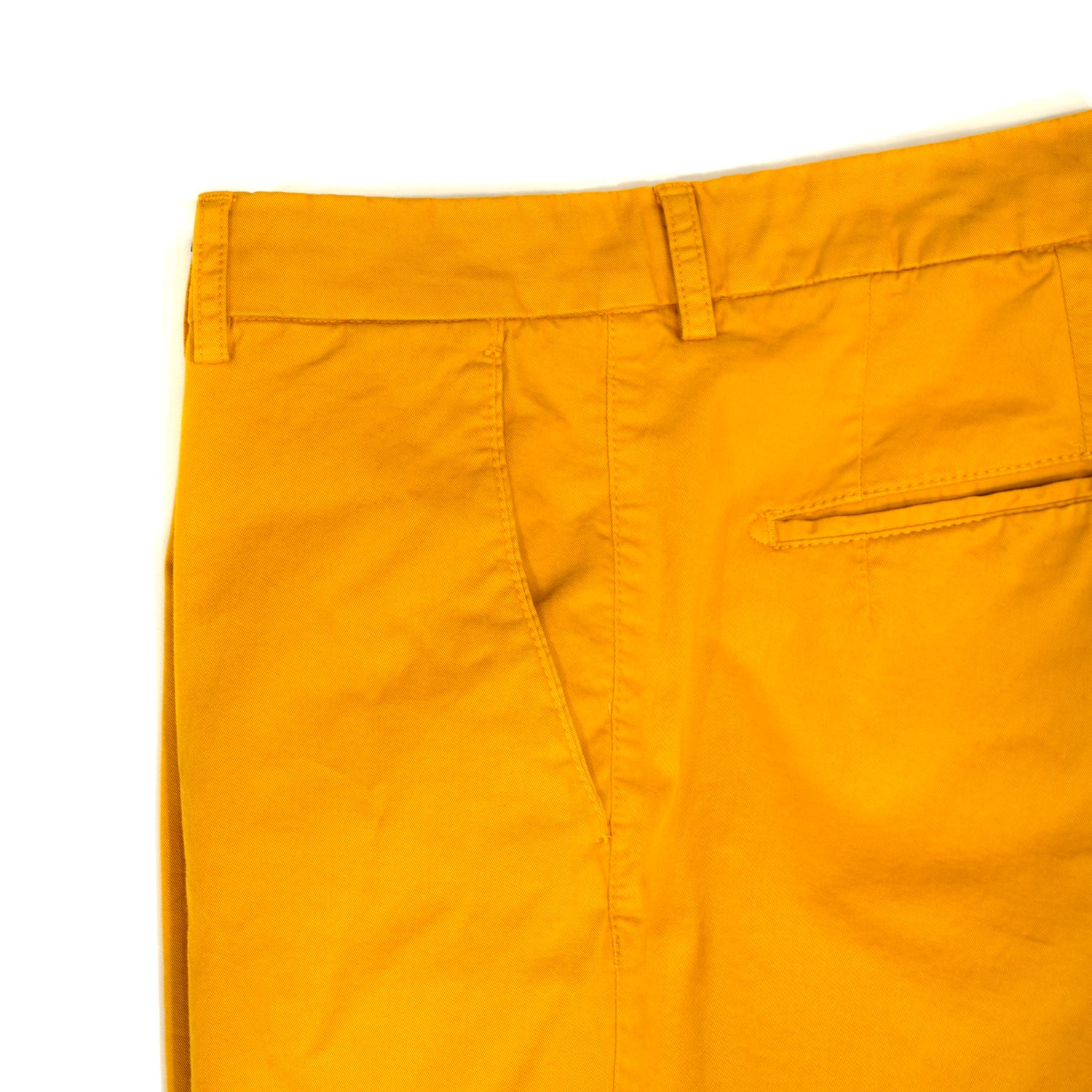 This kind of cotton trouser are one of the corner stones of every man’s casual wardrobe, the slim fit chino. These are made in a slim cut and garment dyed and washed which give the trousers a beautiful and unique colour. These are the trousers that go with everything from t-shirts to jackets or even with both. 98% Cotton 2% Elastan Color: Saffron Yellow Button closure with zippered fly Slanted front pockets and two back pockets Model: SC Reg Article: ts0001x Made in Martina Franca, Italy
