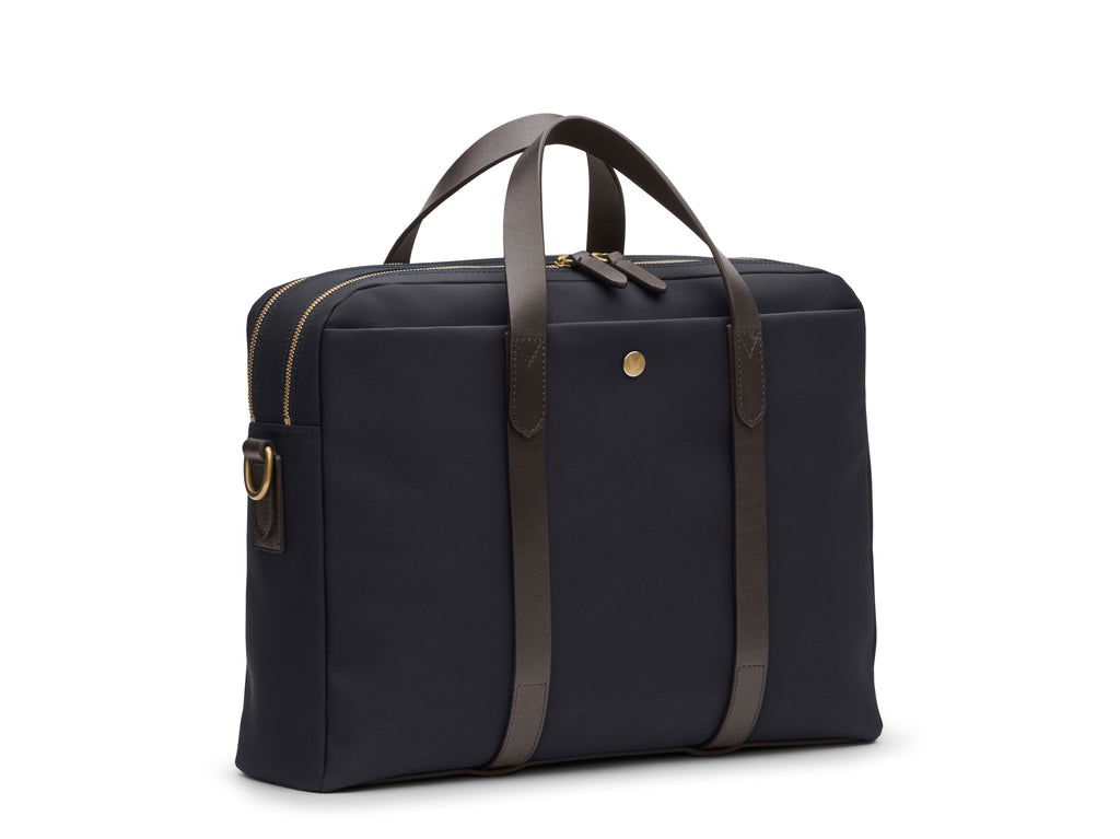 Mismo M/S Endeavour Navy Dark Brown – Vaatturiliike Sauma Oy