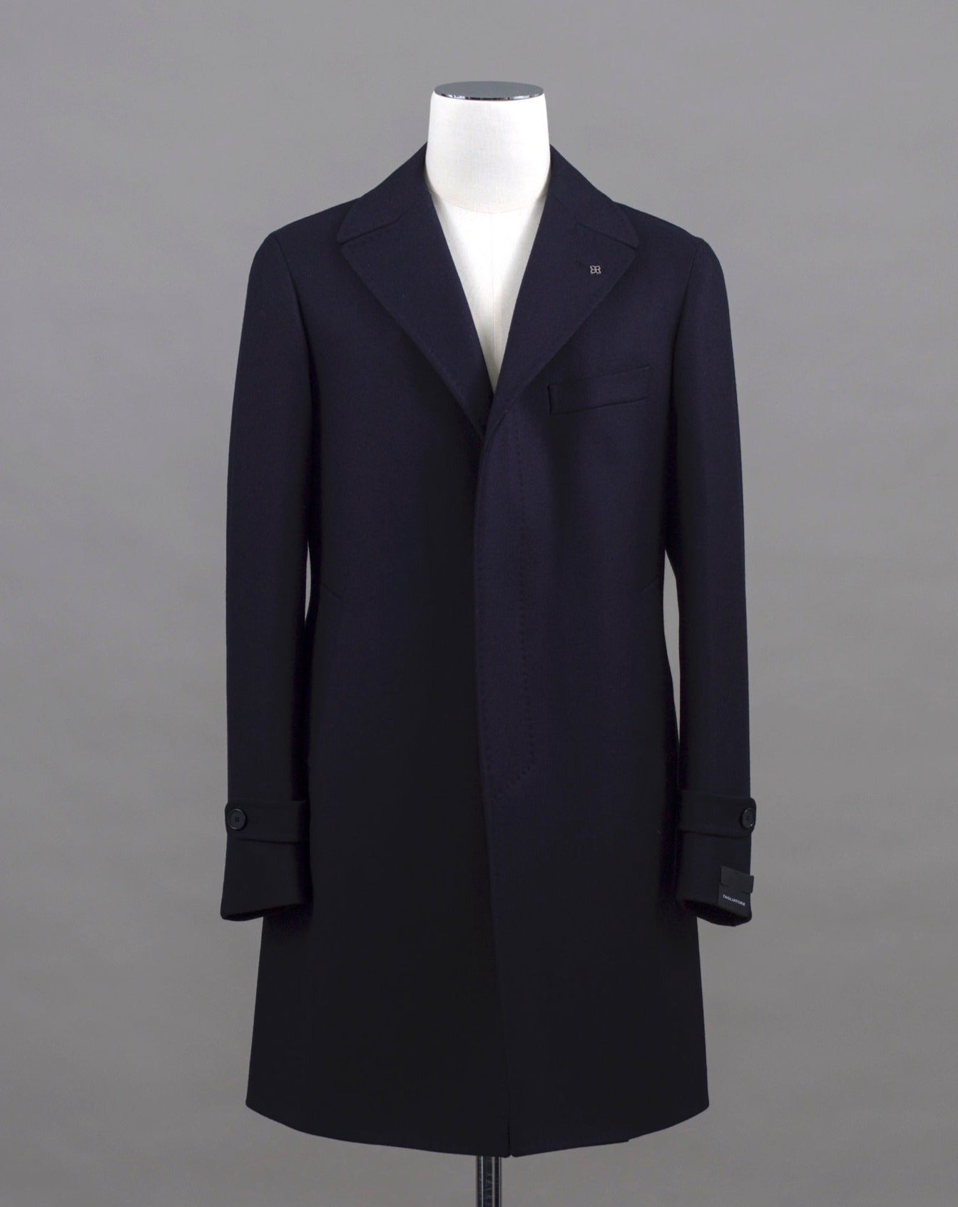 Mod. Thomas 100% Wool Col. B3198 / Navy Made in Martina France, Italy Tagliatore Single Breasted Wool Overcoat / Navy