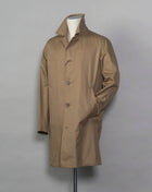 This garment comes Herno's historical archive. The inspiration comes from our passion and innovative research that we have been committed to since 1948.   Composition: main fabric 100% cotton, secondary fabric: 65% polyester 35% cotton, lining 100% cotton Hidden button front closure Two slanted side pockets and two inner pockets Half lined  Made in Italy IM000309U 13218 Color: 2000