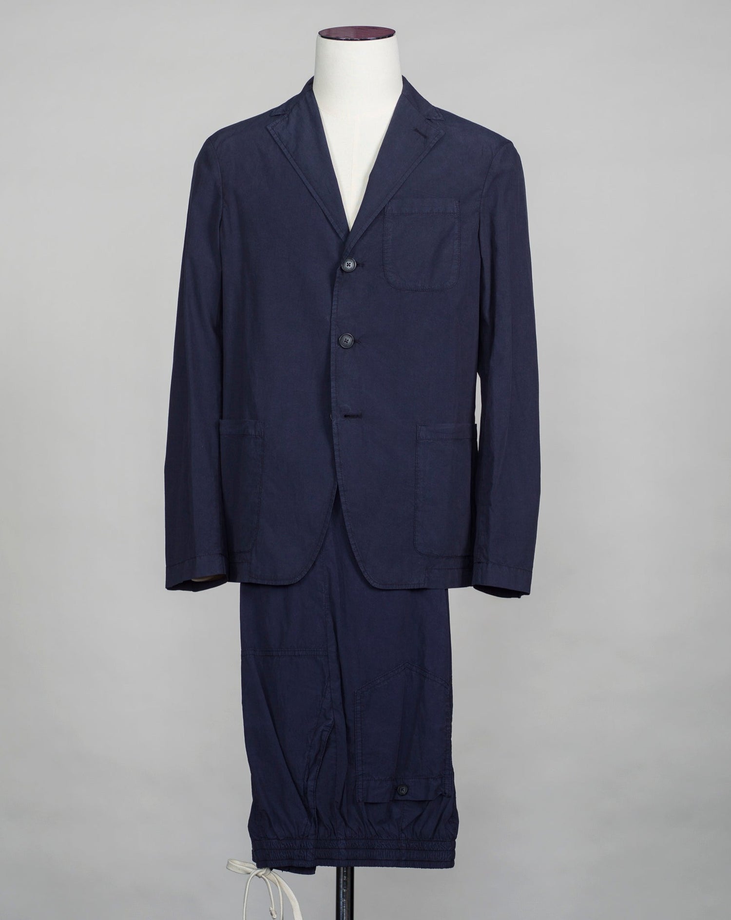 Article: 2353017 Color: Navy / 01 64% Lyocell 33% Cotton 3% Elastan Made in Italy Please Note: Jacket and Pants are sold separately Matching jacket you can find HERE