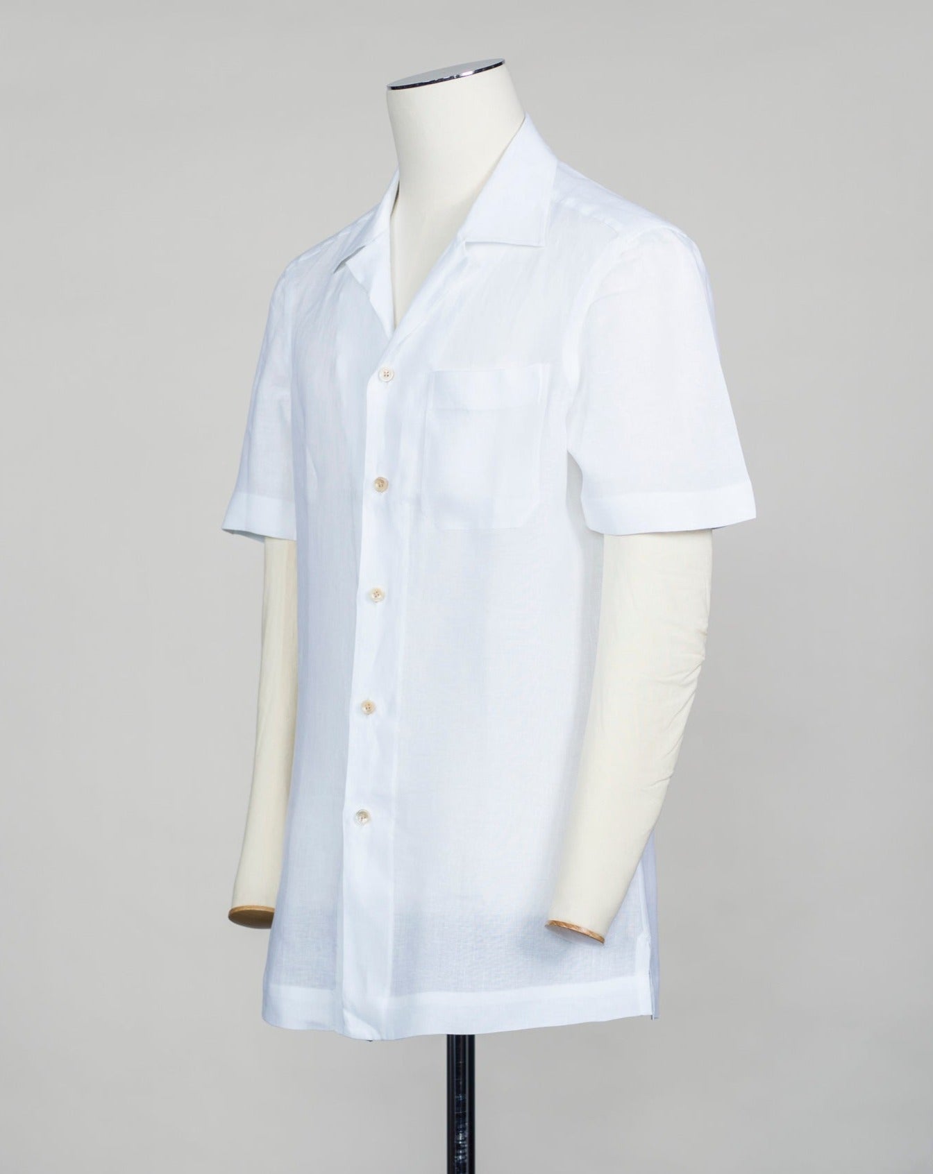 Avino Short Sleeve Camp Collar Shirt / White