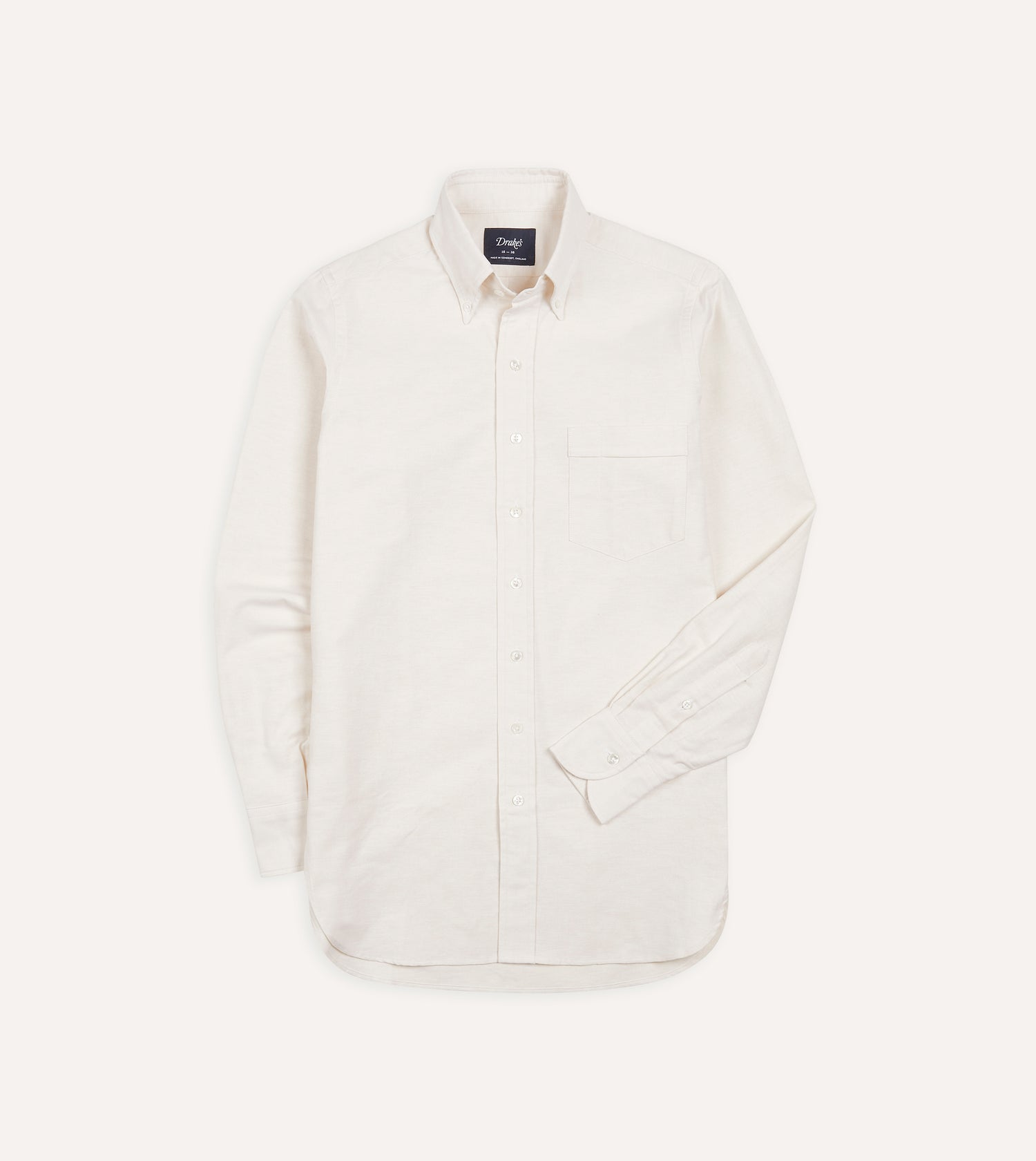 Cream Oxford shirt with button-down collar. Classic and very versatile shirt for casual dressed up days. You can wear it with a tie but it sure is at it's best without one. A stable for every mans wardrobe.
100% Cotton. Handcrafted in Somerset, UK.
Regular Fit
Button-down collar with soft feel
Box pleat
Single round one button cuff
Point pocket
Mother of Pearl buttons
100% cotton
Made in England