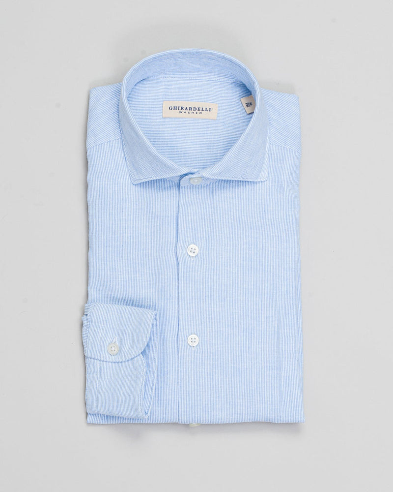 Cutaway collar
Curved hem

55% linen, 45% cotton
Art. H9330
Mod. L69
Collar B878
Color: 01 Light Blue