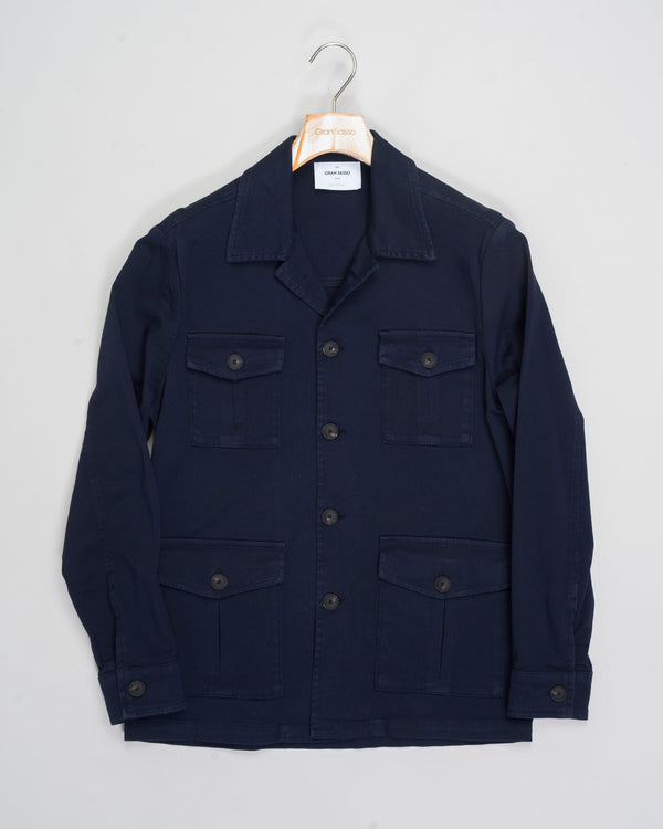 Composition: 98% Cotton 2% Elastan
Color: 593 / Navy
Article: 78189 / 50302
Model: Giacca M/L
Made in Italy