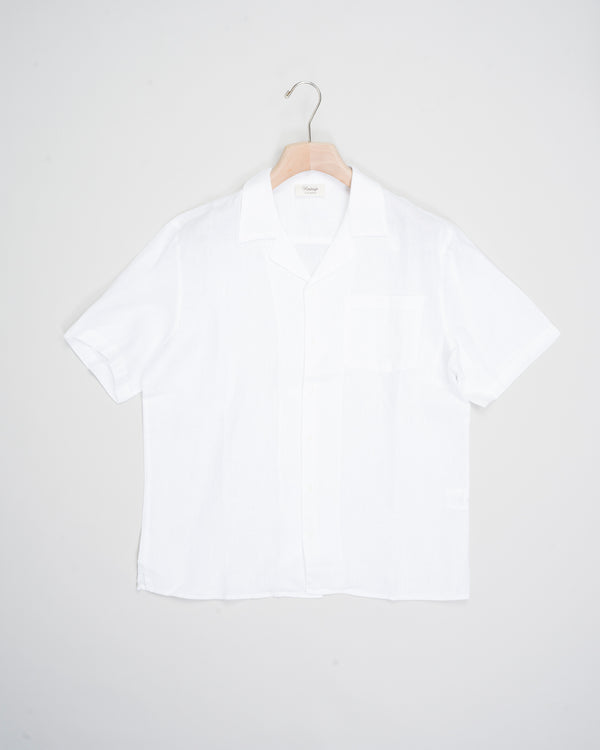 Camp collar
Left chest pocket
Made in Italy
100% linen
Color: White/0000
Art. REN029 0145