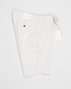 Model: Malibu
Composition: 64% Tencel 32% Cotton 4% Elastan
Article: 325051
Color: 103 / Light Beige
Made in Naples, Italy