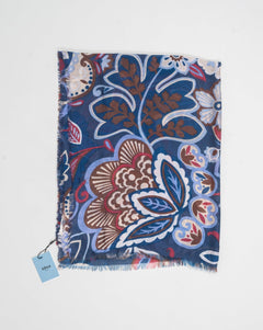 Composition: 70% Modal 30% Silk
Article: 2550477
Made in Italy
Size: 80cm x 190cm Altea Modal &amp; Silk Scarf / Blue
