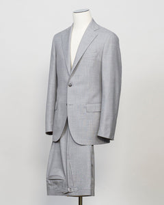 Sauma private label jacket made of Super 130's Doppio Ritorto fabric. This is our in-house quality, so you can find it always in our collection. Designed to be a part of a suit and to be combined with suit trousers.

Super 130's Doppio Ritorto 100% wool

Unconstructed shoulder
2 Buttons
Side vents
Notch lapel
2 Flap pockets in front
4 inside pockets
Fully lined