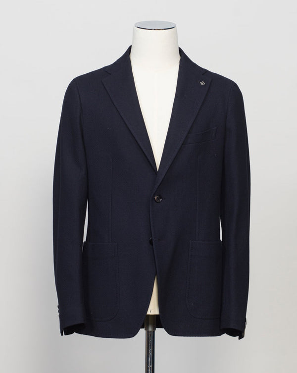 Naturally stretching cotton knit jacket. Crafted in Martina Franca, Italy by Tagliatore.
Natural stretch cotton knit jacket
Composition: 100% cotton
Article: 770151 J
Modello: 1SMJ22K
Color: Navy / B3305
Unconstructed
Unlined
Single breasted
Notch lapel
Patch pockets
Side vents Tagliatore Cotton Jacket / Navy
Made in Martina Franca, Italy