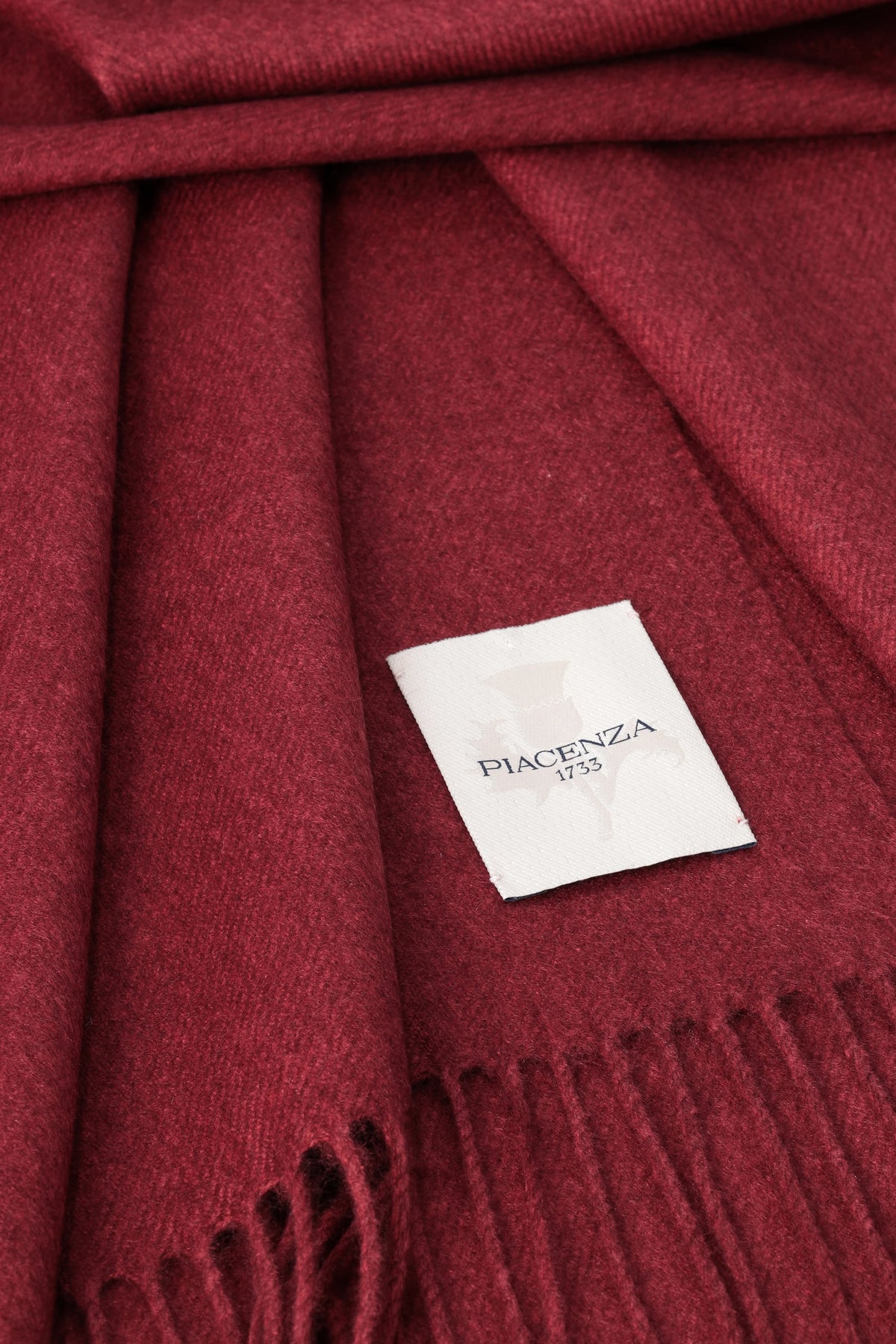 Piacenza 1733 Silk and Cashmere Scarf / Bordeaux