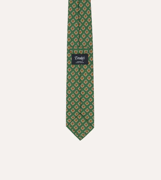 Drake's Tile Medallion Print Silk Self Tipped Tie / Green