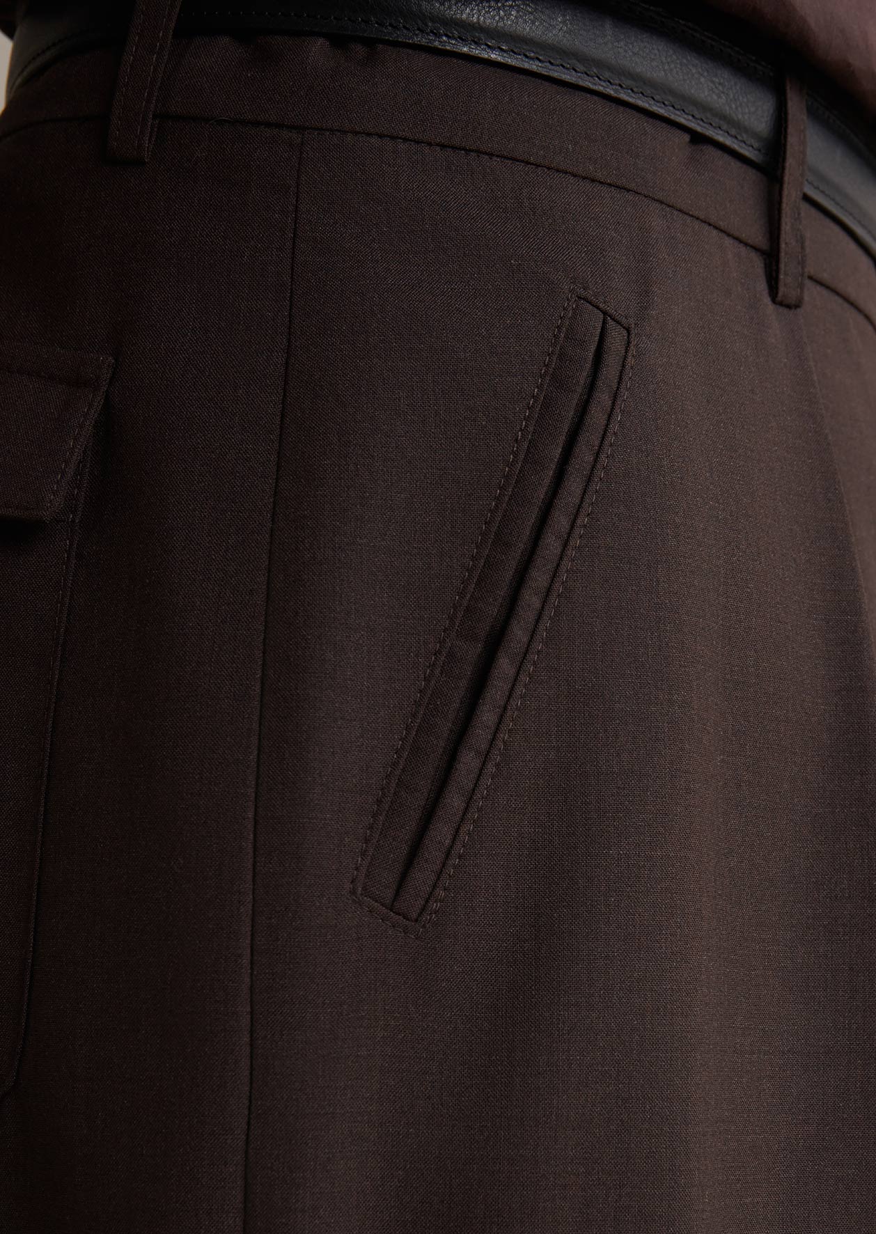De Bonne Facture Naturalist Wool Shorts / Bark Brown
