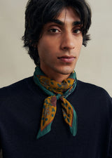 De Bonne Facture Ispahan Folk Pattern Bandana / Green