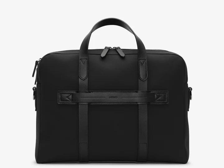 Mismo M/S Endeavour - Eclipse / Black