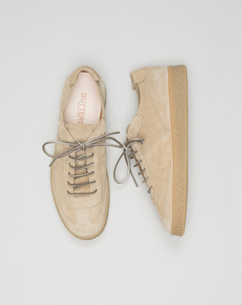 <meta charset="utf-8"> <p>Made in Italy Crespo Sneakers.<br><br>Bosco color suede. Squared leather laces. Buttero logo detailing in relief. Removable sockliner in natural leather. Sole in genuine crackle-effect rubber.<br><br>Height of sole: 2.5-3.5 cm.<br><br>Spare leather laces included.<br></p> <div title="Page 1" class="page"> <div class="section"> <div class="layoutArea"> <div class="column"> <p><span>Style: #B10500PE GORH</span></p> <p><span>Color: Taos Taupe 119</span></p> </div> </div> </div> </div>