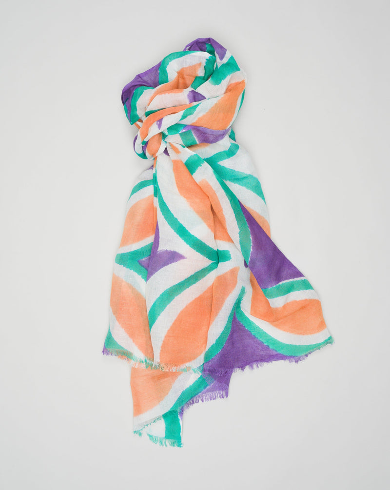 <ul> <li>Composition: 50% Linen 50% Modal</li> <li>Color: 03 / Orange &amp; Violet</li> <li>Size: 184cm x 90cm</li> <li>Altea Linen &amp; Modal Multicolor Scarf / Orange</li> </ul>