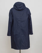 Model: Boston
Article: Strong Wax
Color: 106 / Blue
Main Fabric: 100% Cotton
Coating: Wax
Regular fit
Long parka
Zipper and snap button fastening
Side pockets with flaps
Raglan sleeves
Hood L'Impermeabile Heavy Waxed Long Parka / Navy