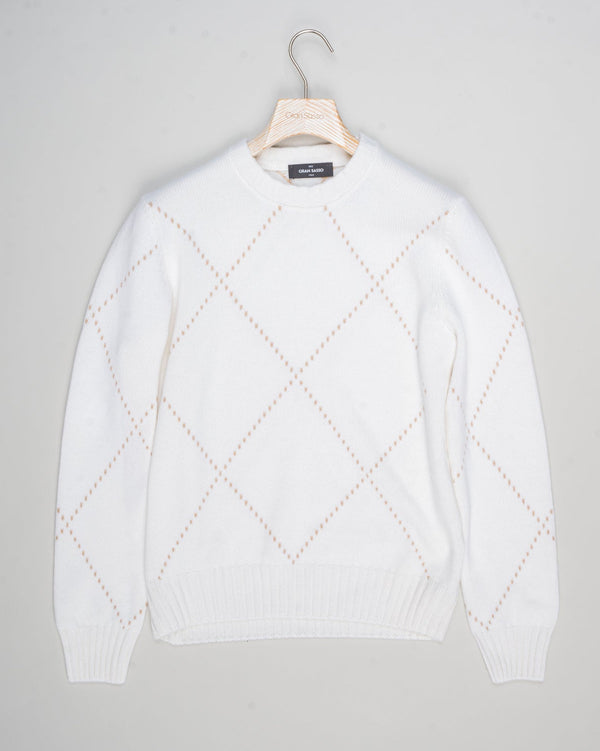 Article: 13156 / 15553
Color: 001 / Off White
Composition: 100% Cashmere
Made in Italy Gran Sasso Diamond Cashmere Knit / Off White