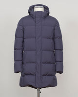 Italian craftsmanship meets alpine performance. This Herno down coat combines waterproof technical fabrics with precisely tailored construction, delivering luxury warmth for demanding seasons. Navy works across formal and casual contexts. Herno Waterproof Down Coat / Navy