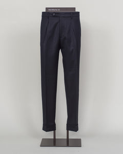 Italian tailoring meets contemporary comfort in these Berwich Chiaia trousers. Crafted from long-staple wool with subtle stretch, they drape with precision while moving with you. Navy provides versatile elegance across seasons. A refined foundation for tailored wardrobes.&nbsp;